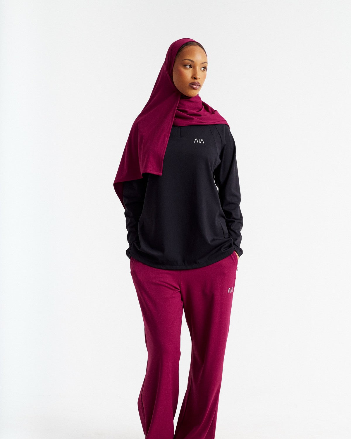 AIA Stride Pants — Magenta
